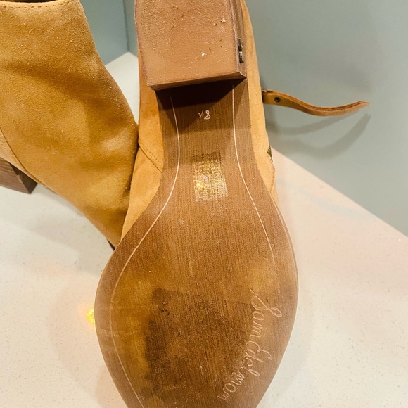 Sam Edelman Lance Suede Bootie - Women's - Picture 4 of 7